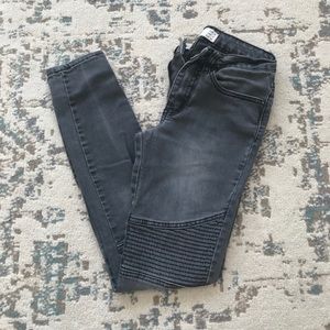 CottonOn moto skinny jeans. Size 2